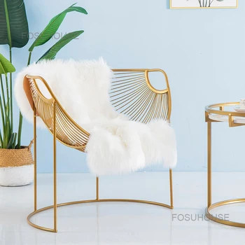נורדי עצלן בסלון ספות פשוט הרהיטים בסלון ורוד זהב ברזל יחיד ספה כסא קפה פנאי ספה כורסא